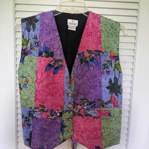 Smithsonian Institution Multicolor Floral Floral Vest. Size Medium 100% Cotton